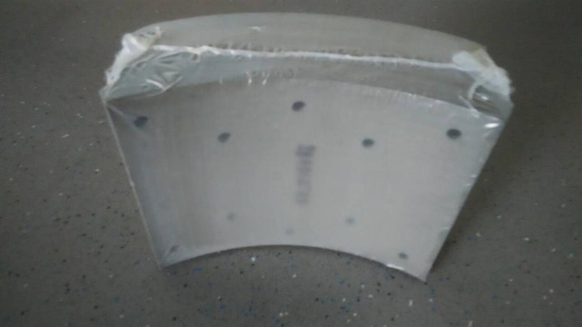 Передние тормозные колодки барабанного тормоза (комплекс, 1 комплект из 4 частей), 10 отверстий, толщина пластины 14.5, 150*14,5*205