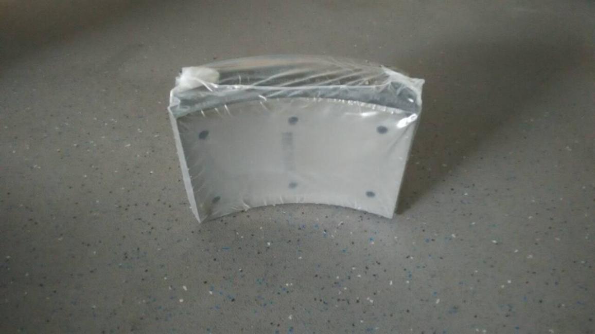 Front drum brake pads (unit set, 1 set of 4 pieces), 6 holes, plate thickness 15, 130*14.5*199-1