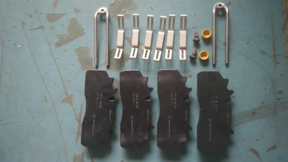Disc brake pad repair kit (including 4 brake pads), wabco19.5, 230200168