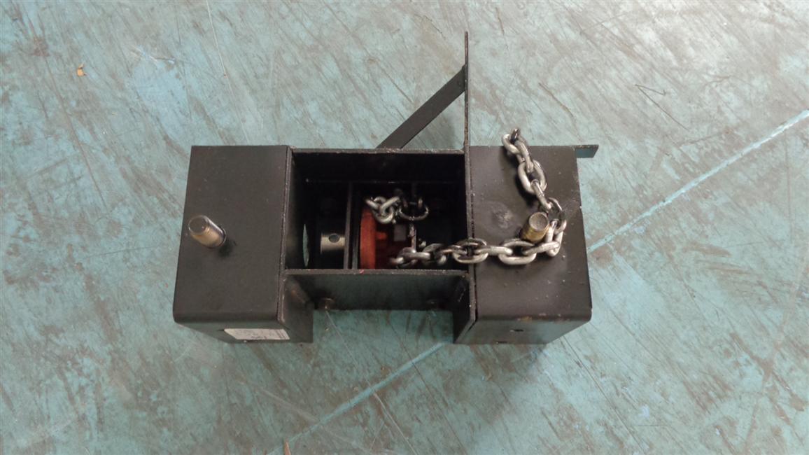 Lève-pneumatiques et support de rechange