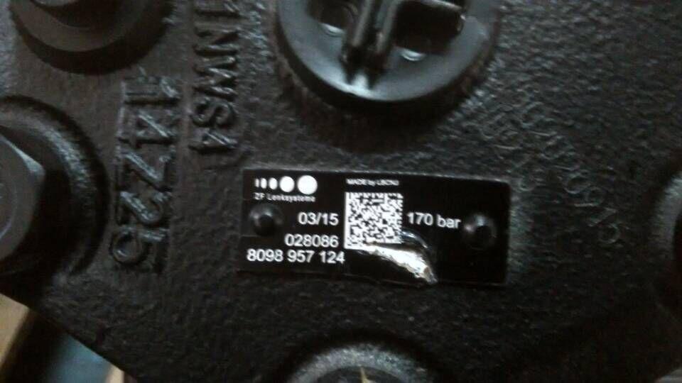 Steering assembly, 8098 957 124 (imported parts)