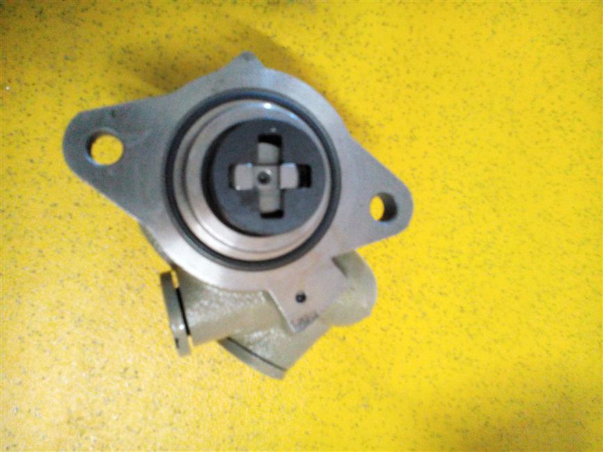 Steering oil pump, YC4G European three-3