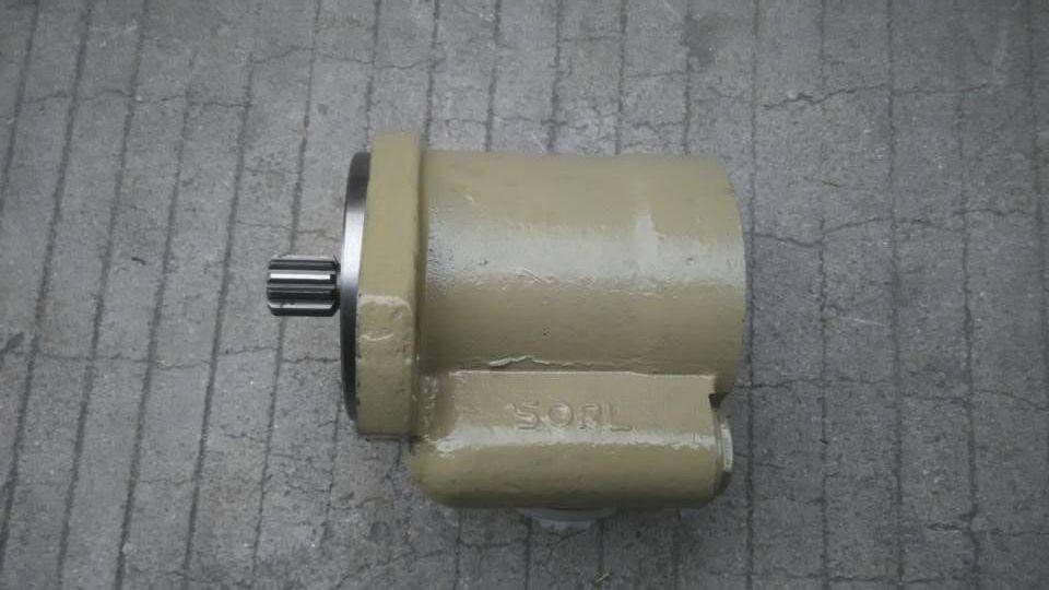 Steering oil pump, ISBE4+250