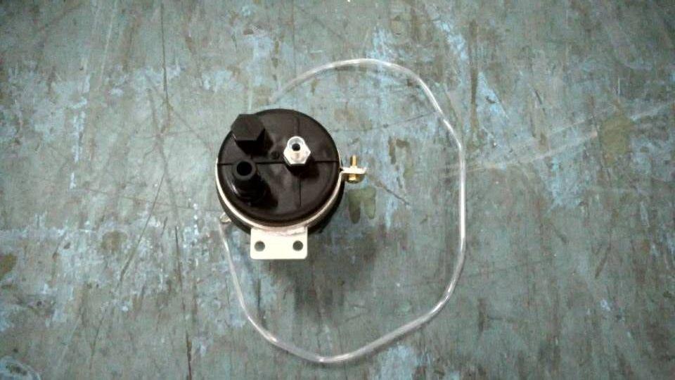 Steering oil tank, 2, transparent oil tank