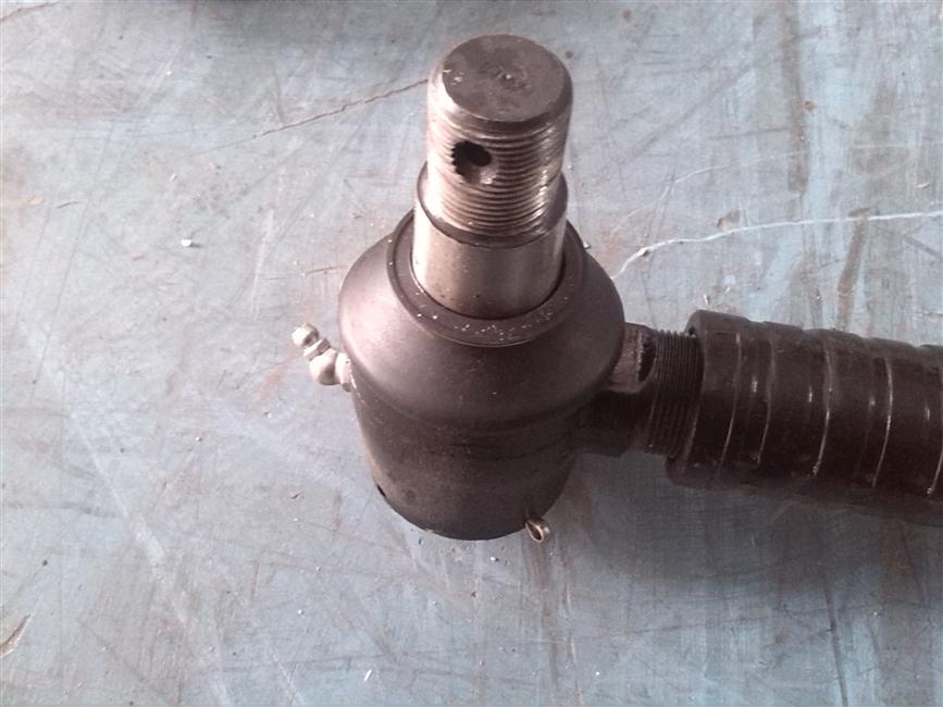 Rear steering straight pull rod assembly, 905