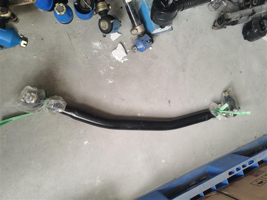 Montage de la tige de traction droite, 922