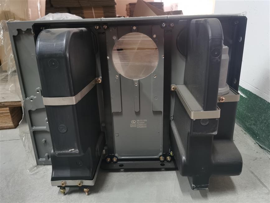 三组合踏板总成-带盛安离合器总泵-1