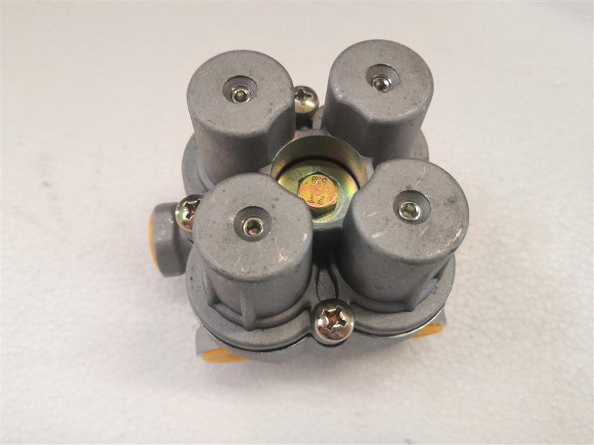 Four-circuit protection valve, J