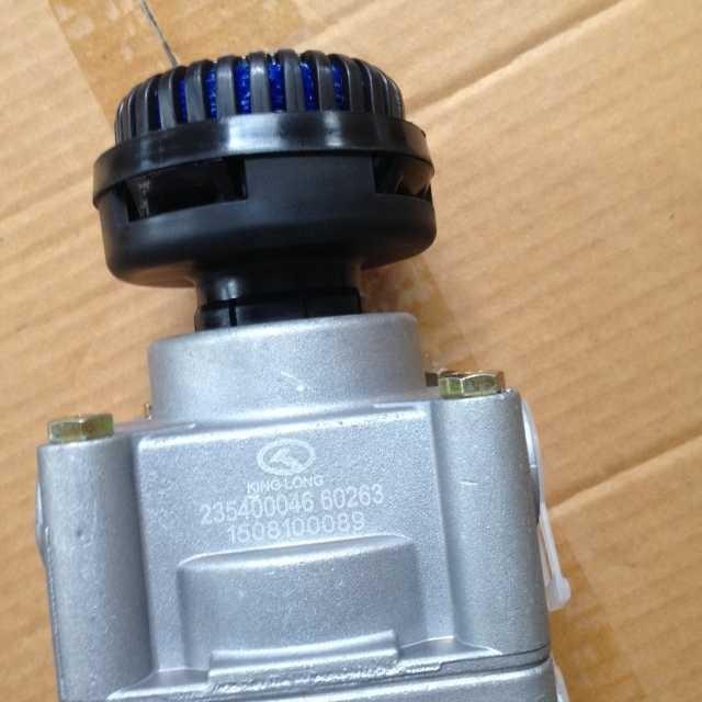 平装式制动总泵(零压差)