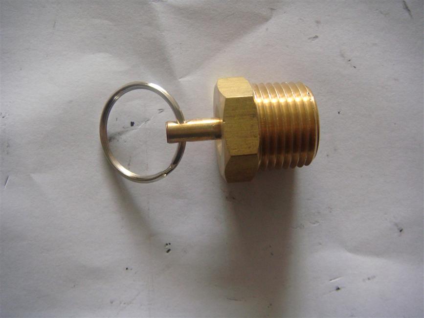 Водяной выпускной клапан