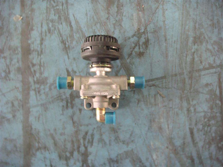 Quick release valve-2