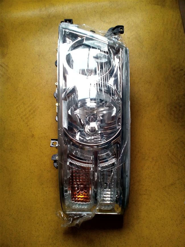 Phares combinés, DG2007-7C, 6700AYD4D, gauche, 24V