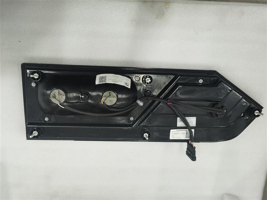 Combined rear taillights, HA1614, 6180G, right, 24V-1