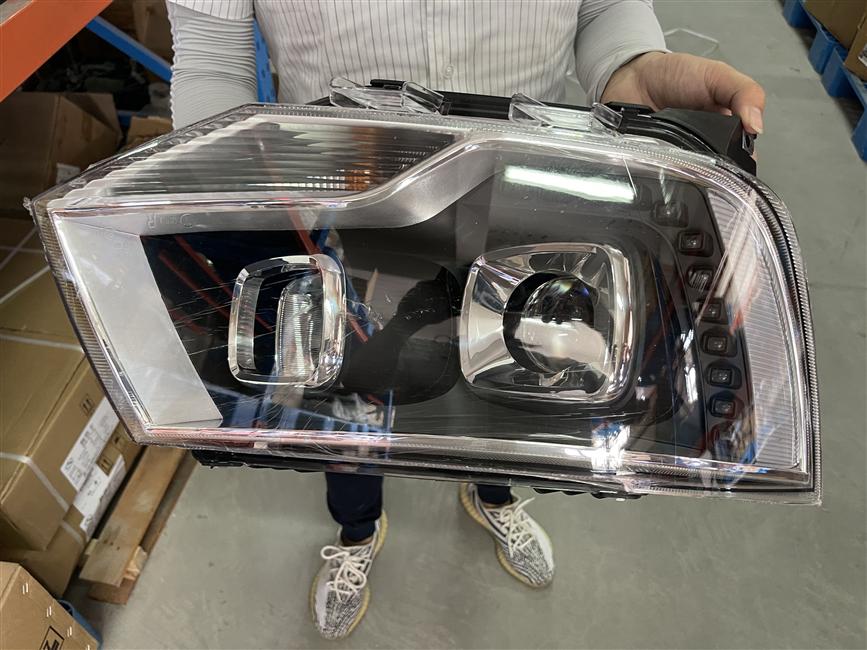 Right front combination light assembly, universal, left rudder, universal, 3C+Emark, no daytime running light, with electric adjustment function, KS