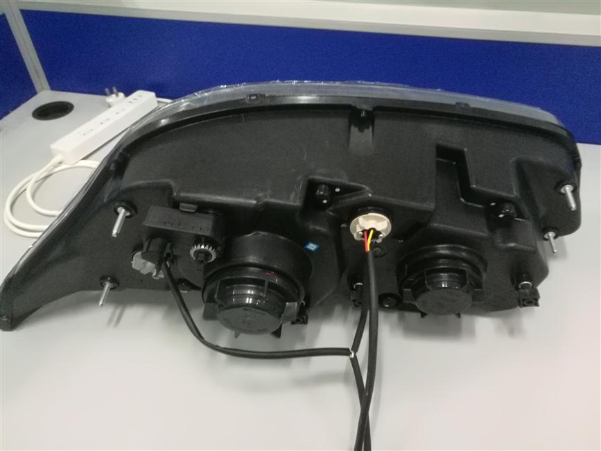 Combined headlight, QA1370, with dimming motor, 6901, right, 24V