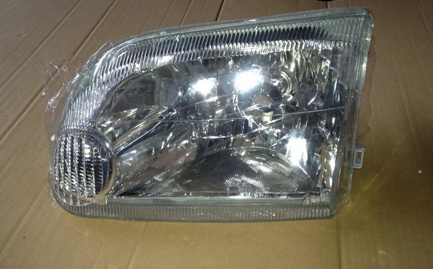 Левый комбинат света в сборе, левый руль, 99 моделей, нет