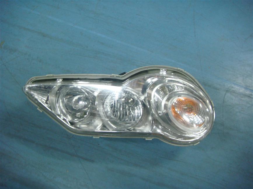 Combination headlight, right, QA640,6800,24V