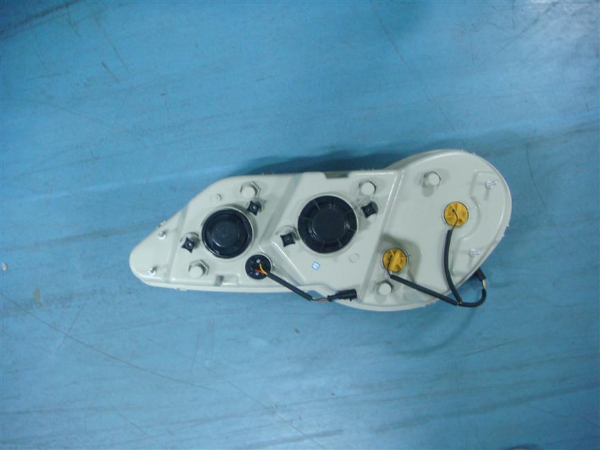 Combination headlight, right, QA640,6800,24V-1