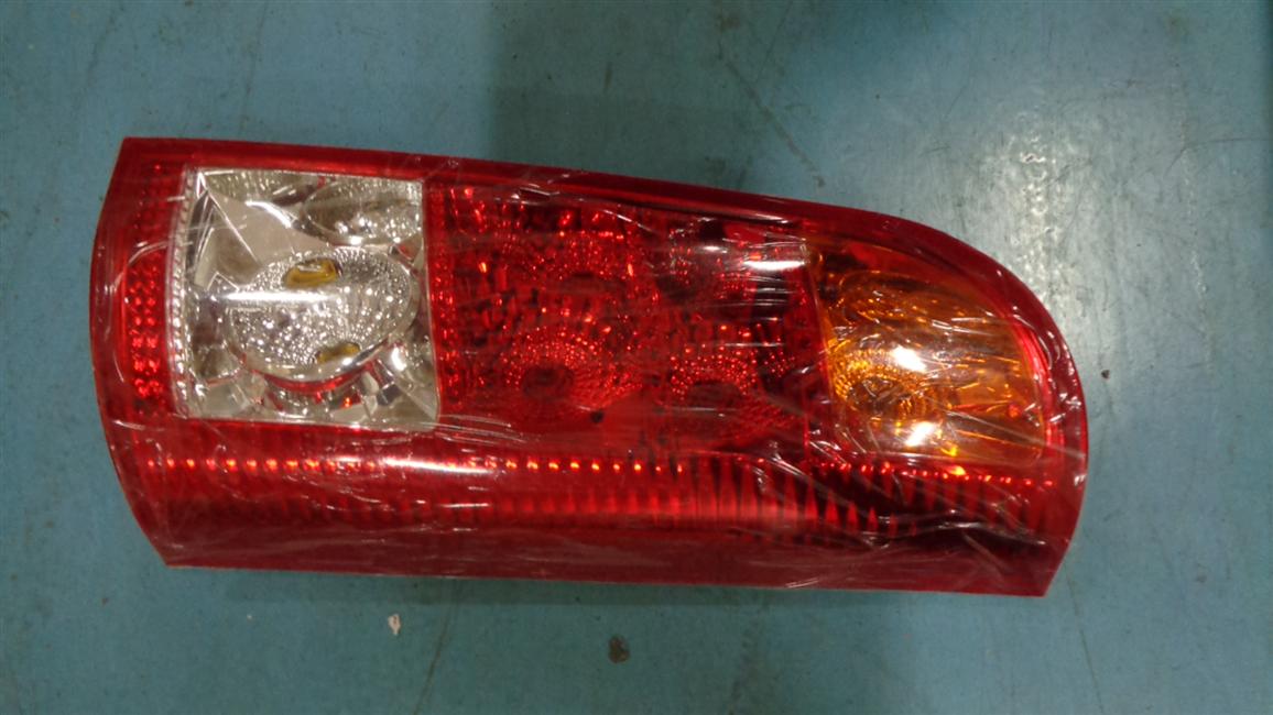 Комбинированные задние фары, HA586, 6121, справа, 24V