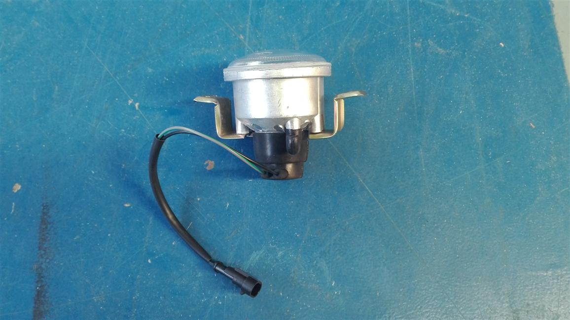 Front fog light, W90-2,6608,24V-1