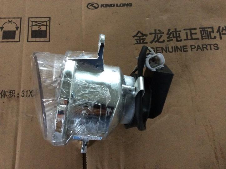 Right front fog light assembly, 09 model, 3C