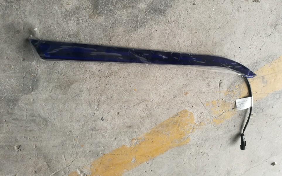 Right front decorative light, TD-A-06-2401L, 6799Y, 24V-1