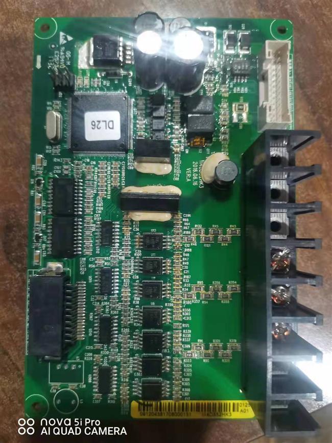 Fait de plaque-haute tension panneau de commande, I14D552HK3