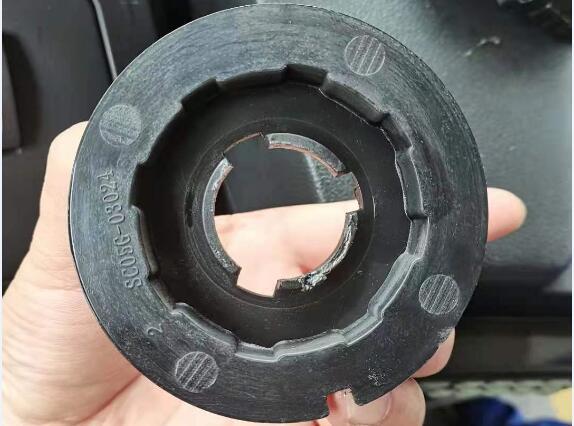 05G Переходный соединитель и пружина сжатия, 234 300 256