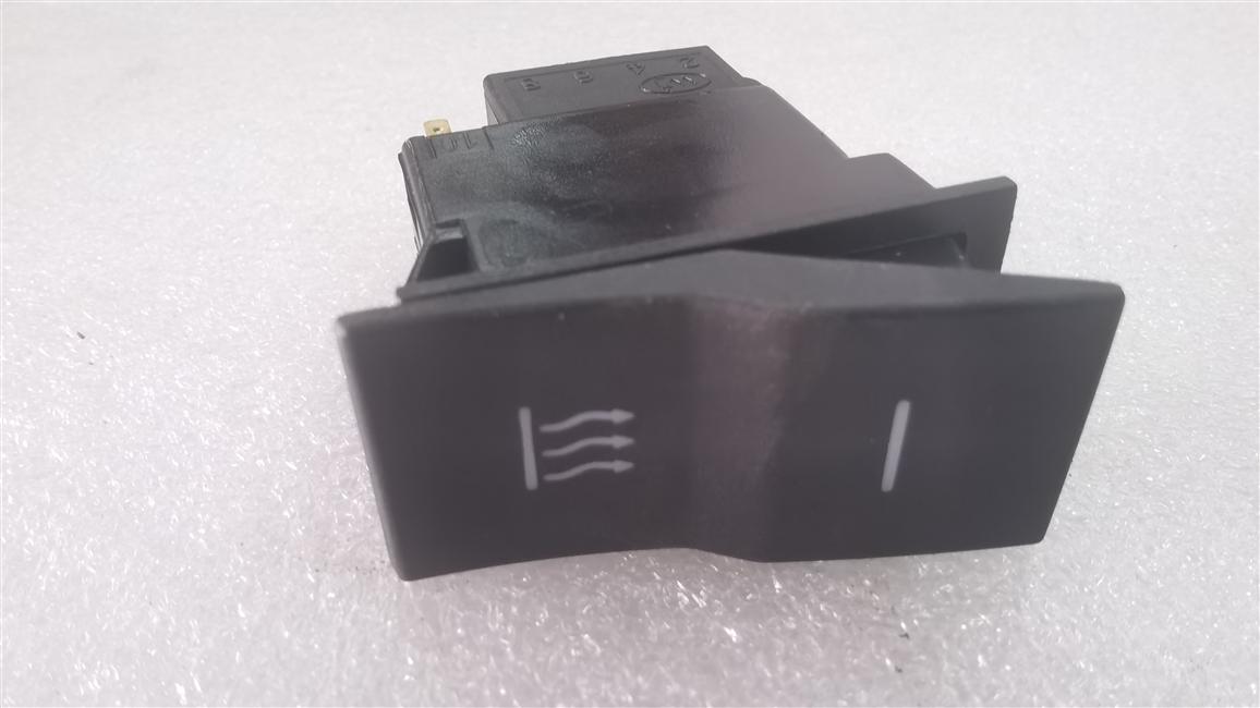 Heater switch, rocker switch, JK 990-082-2 . 37-1