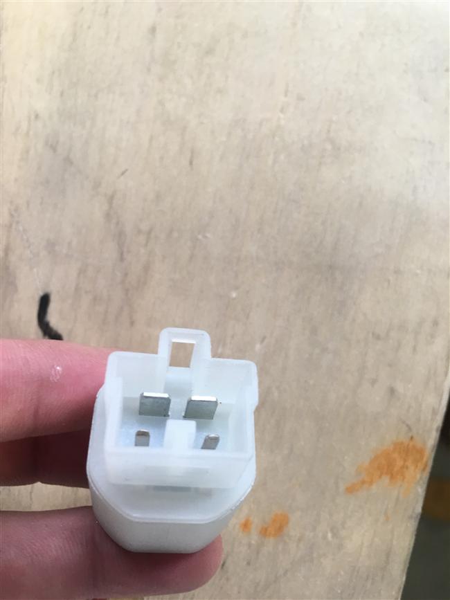 Brake light switch, fixed to brake pedal, KS2-1