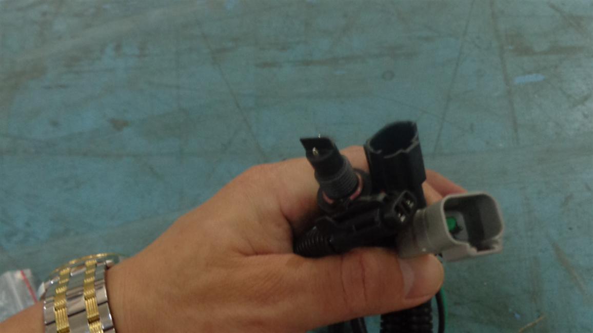 Water sensor, Parker 56140-04PS, with resistor-1