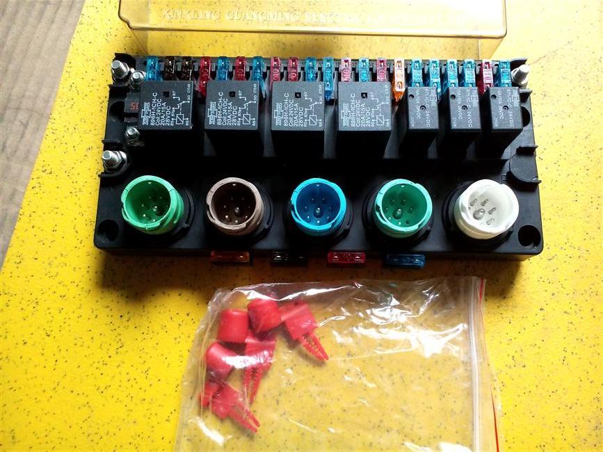 Central electrical box, EDJG18ES-2, 21 insurance