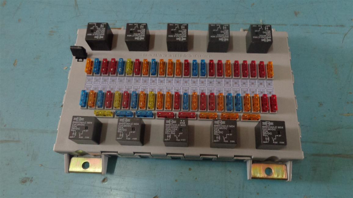 Центральный электрический ящик, DH206G-1