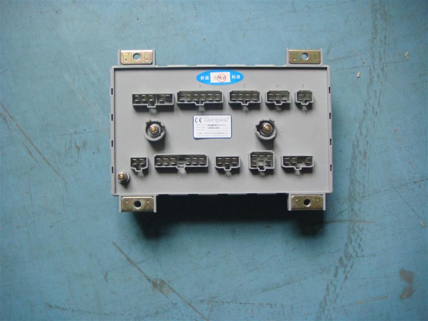 Central electrical box, DH205-1