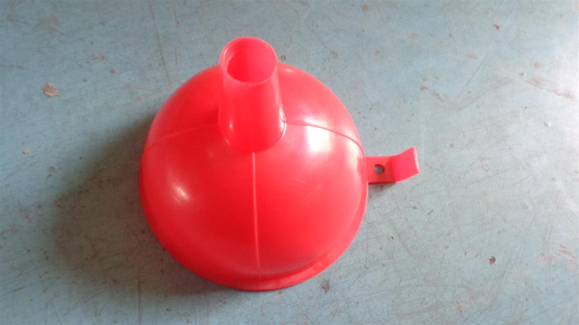 Заправочная чашка для сцепления-1