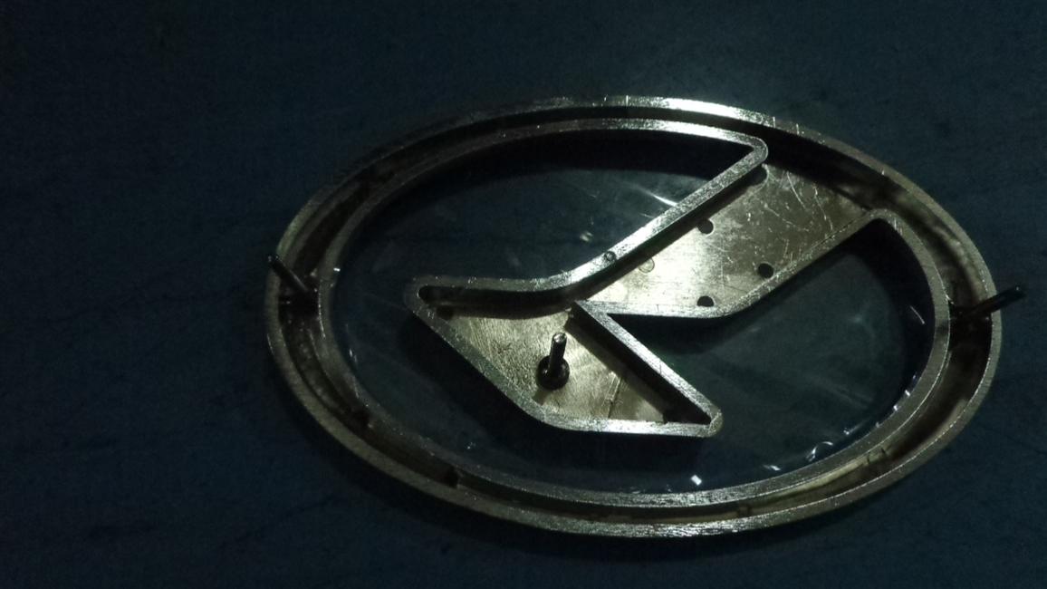 Знаки, хромированные, средний размер, товарный знак Золотого Дракона, 212*132-1