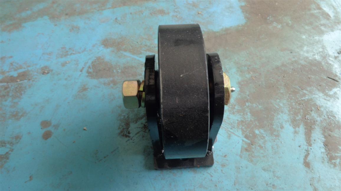 Ferry, 6802Y, roller, rear end left-1