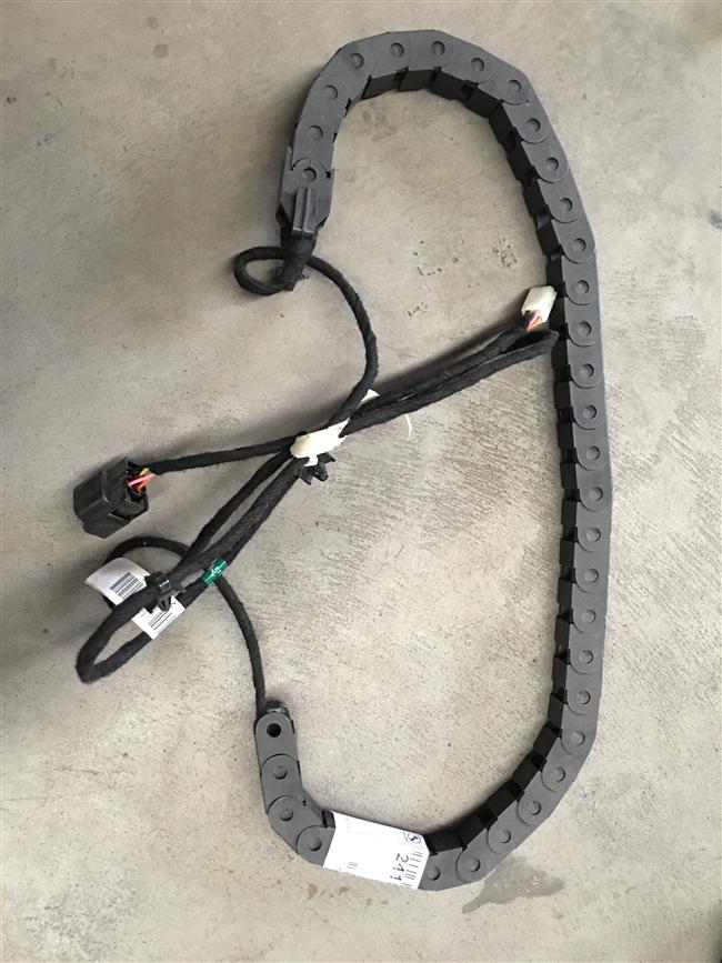 Middle door wiring harness, sliding door rail line, YG right center door, KT-3