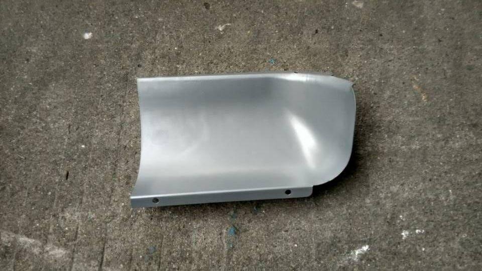 左前,镀锌板,水暖护罩端头,旅游车,标配散热器-1