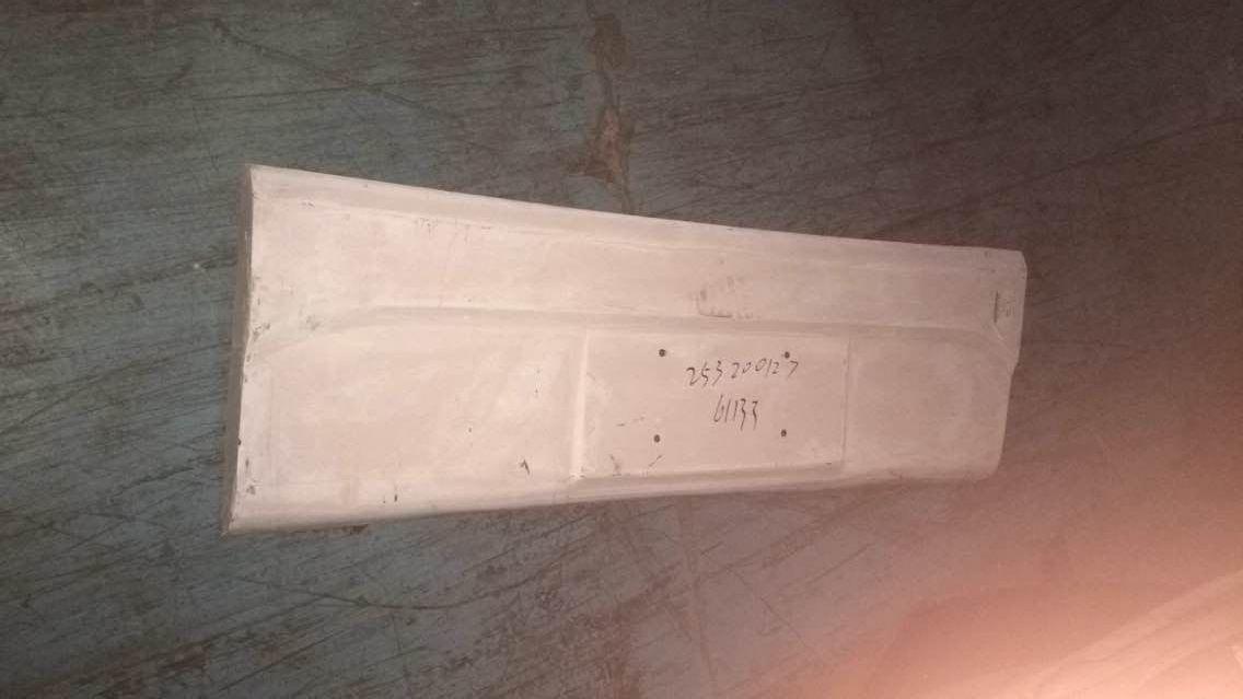 Front closure cover, XMQ6113AYD4C