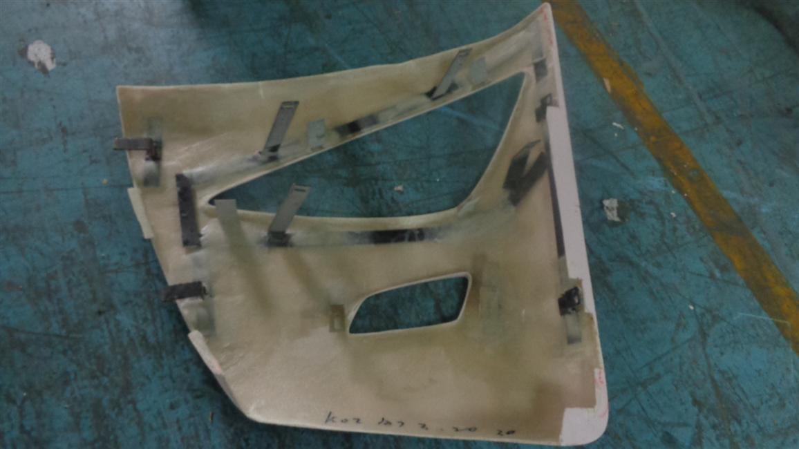 Рама фары, 6111Y, FRP, правая-1