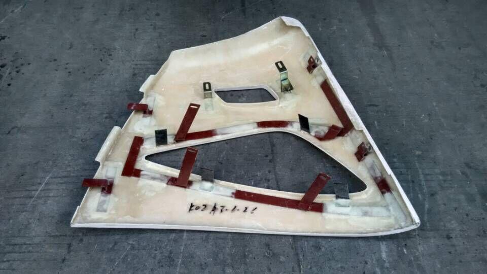 前灯框,6111Y,玻璃钢,左