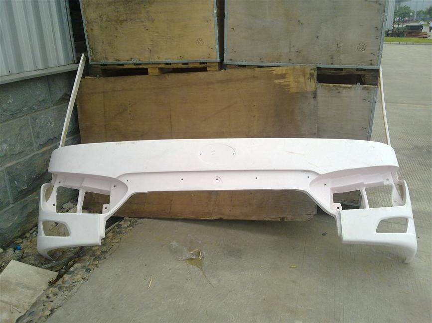 Surface avant de l'enceinte (moyen), 6129Y2, acier vitrifié