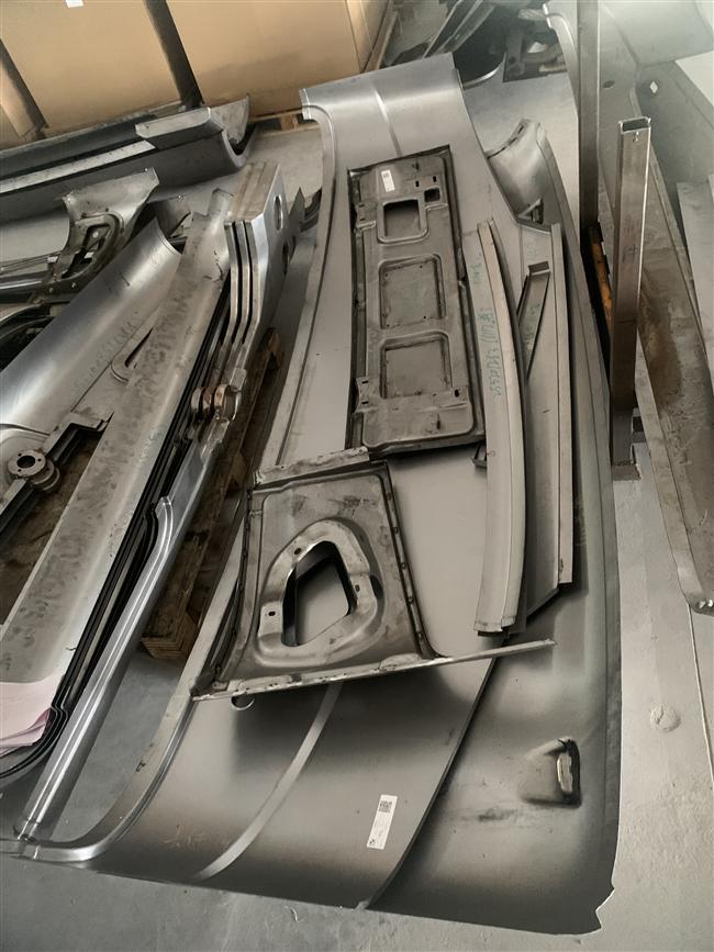 Front enclosure surface, 6112AY new shape, DC04 t=1.0, overall,