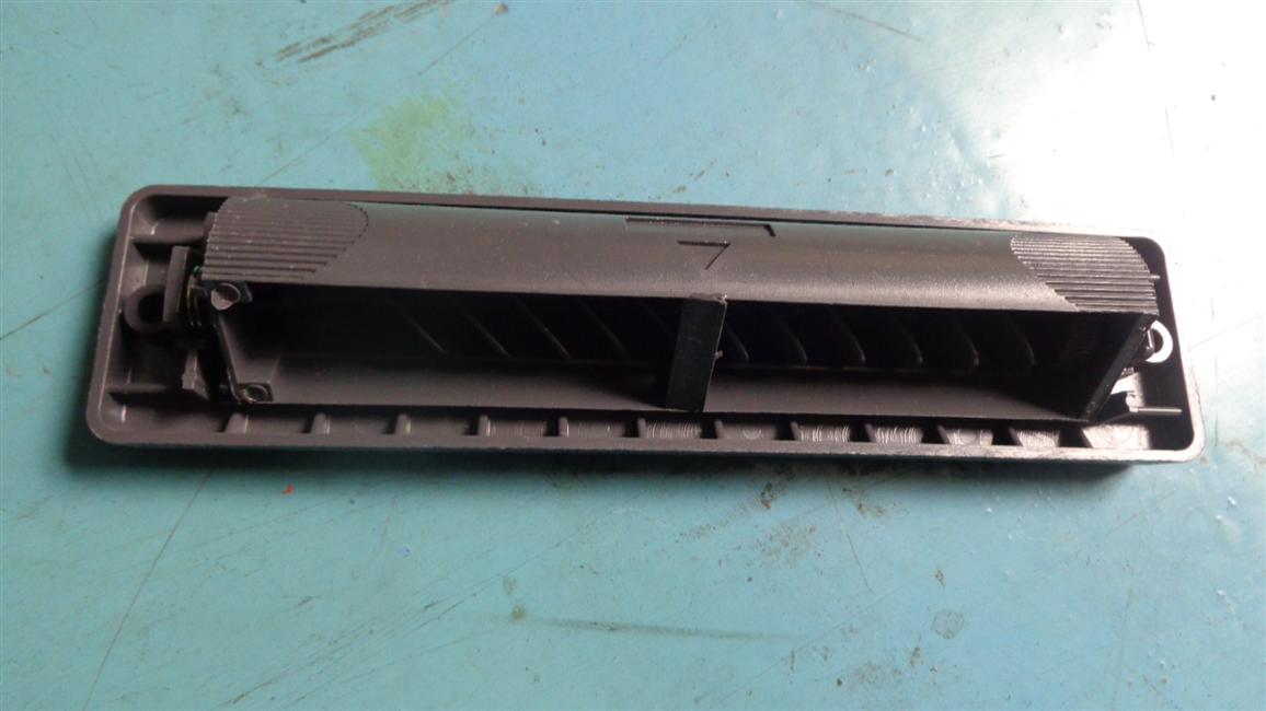 Sortie d'air de la table des instruments, bande longue, noir, utilisé pour le dégivrage, 6129Y, L=150-3