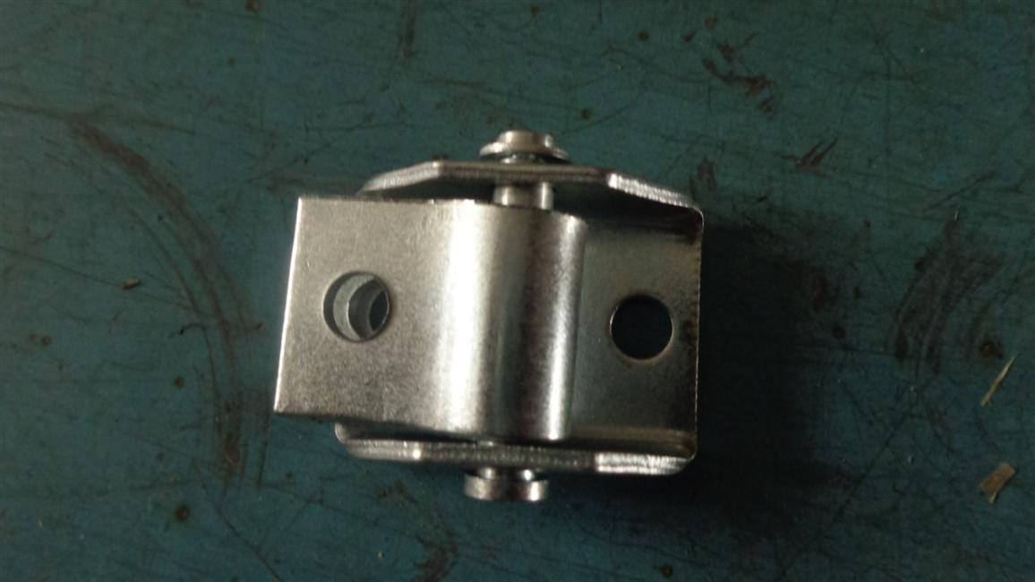 Подтягивающее устройство натяжного ремня бампера, 6129Y, Q235A-1