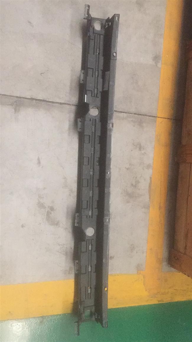 后保险杠护板,12款,中段内板,黑色,通用,KT