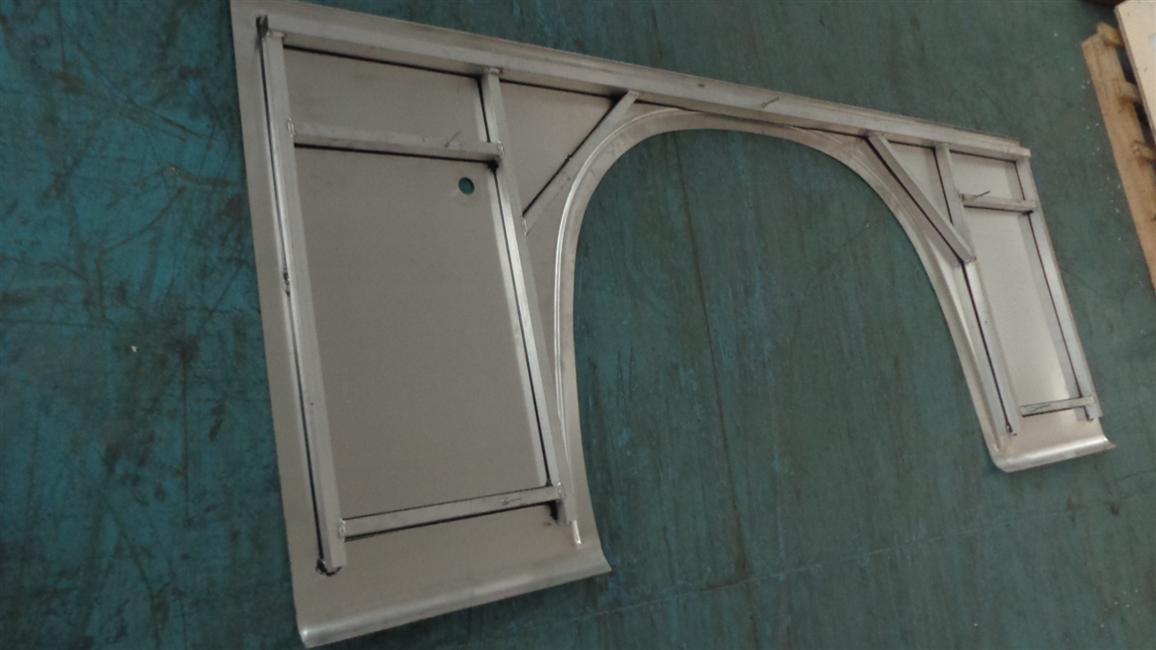 Left rear wheel wing, 6129Y, aluminum alloy, air suspension