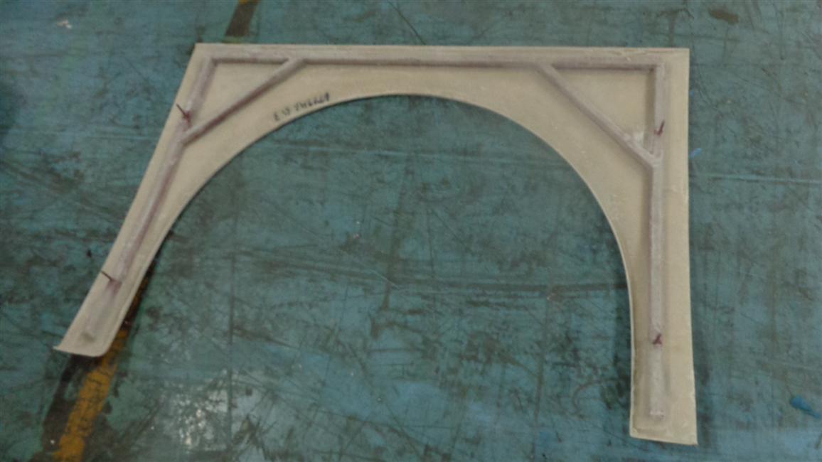 Right rear-wheel wing plate, 6799Y, fiberglass t=3.0-1