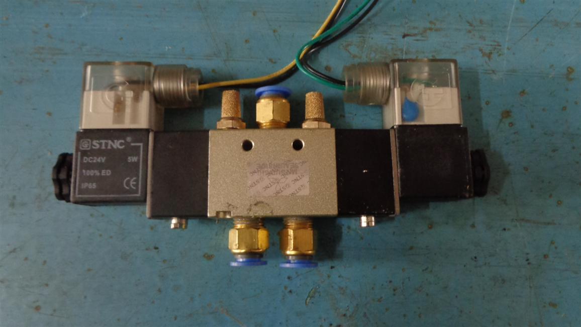 Huaian pneumatic door pump solenoid valve-1